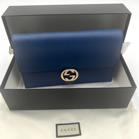 GUCCI Dollar Calfskin Interlocking G Chain Wallet Caspian - Picture 4 of 5